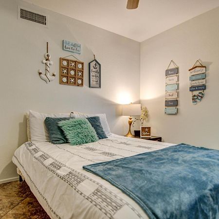 Route 66 Oasis In Downtown Gilbert With Heated Pool & Mini Golf Villa Bagian luar foto