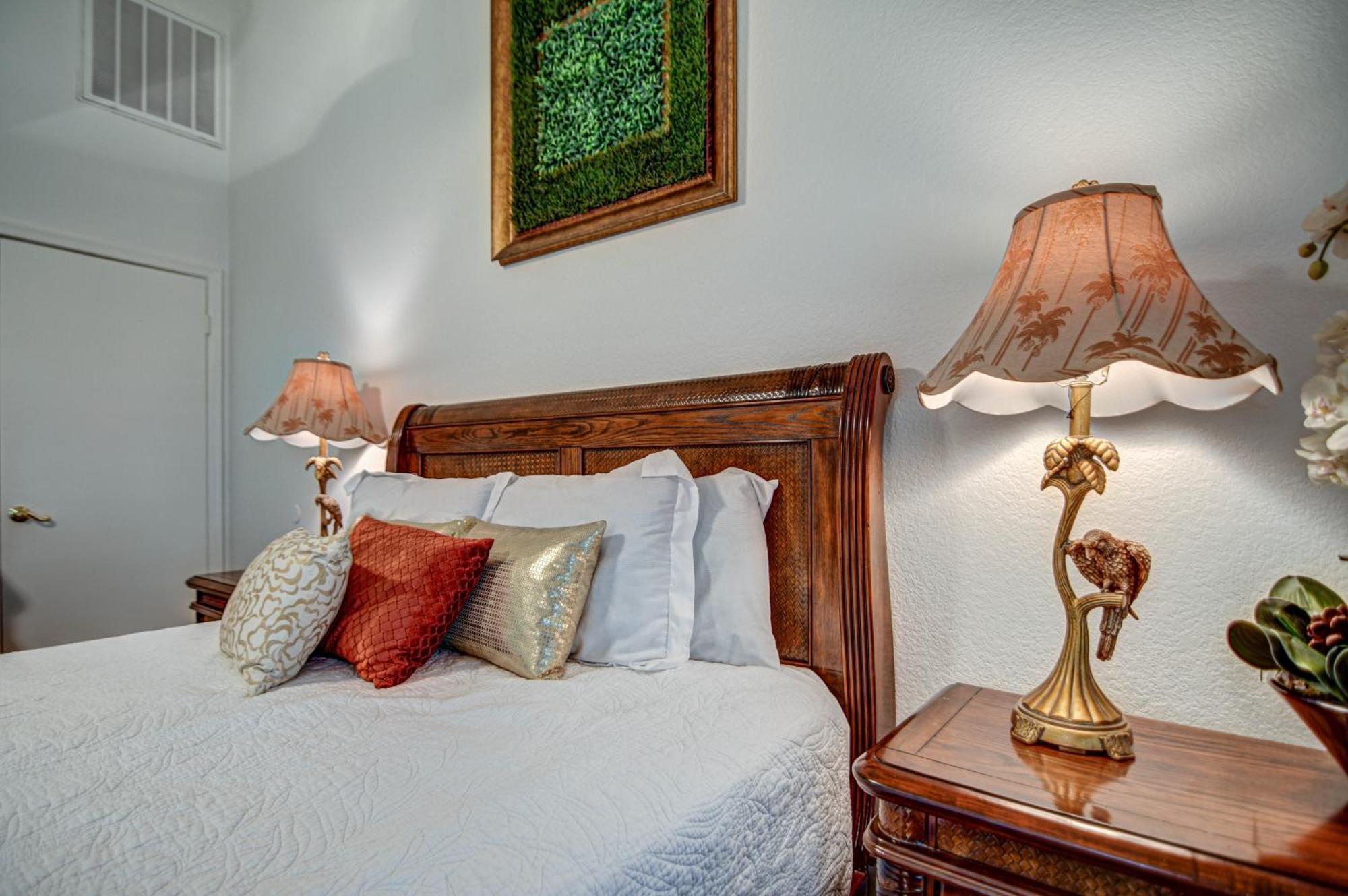 Route 66 Oasis In Downtown Gilbert With Heated Pool & Mini Golf Villa Bagian luar foto