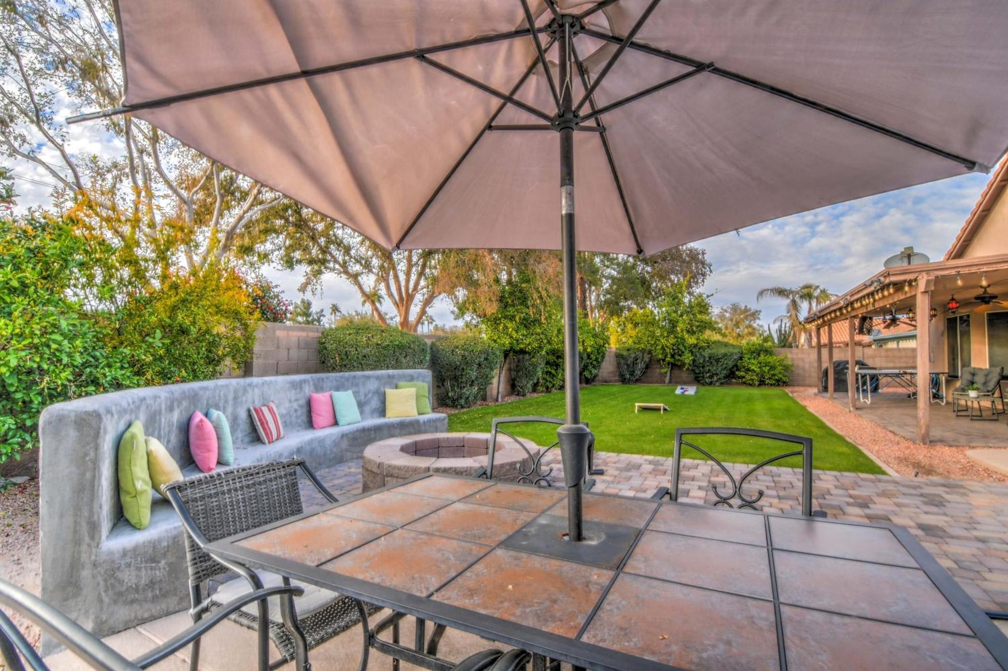 Route 66 Oasis In Downtown Gilbert With Heated Pool & Mini Golf Villa Bagian luar foto