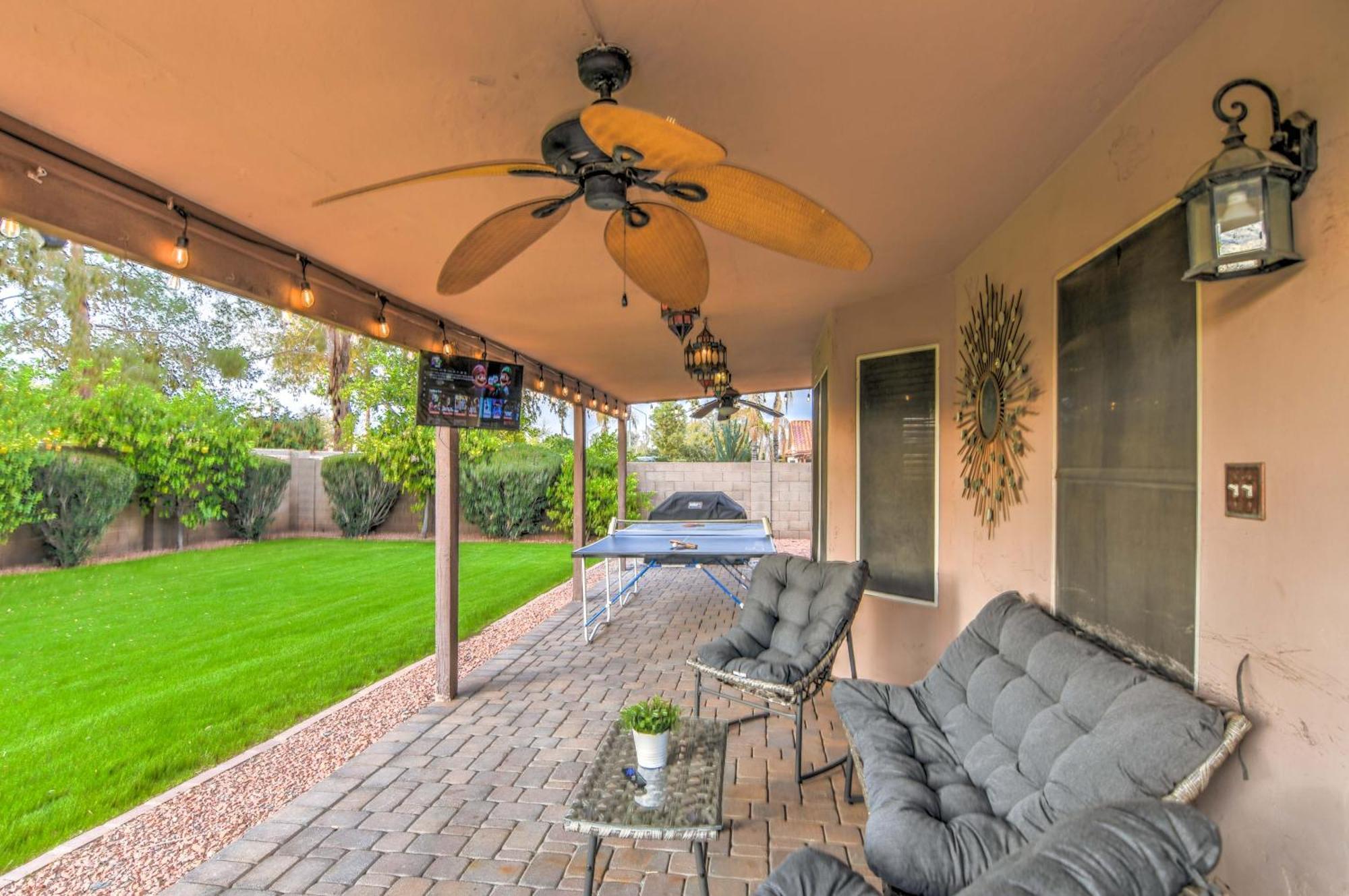Route 66 Oasis In Downtown Gilbert With Heated Pool & Mini Golf Villa Bagian luar foto