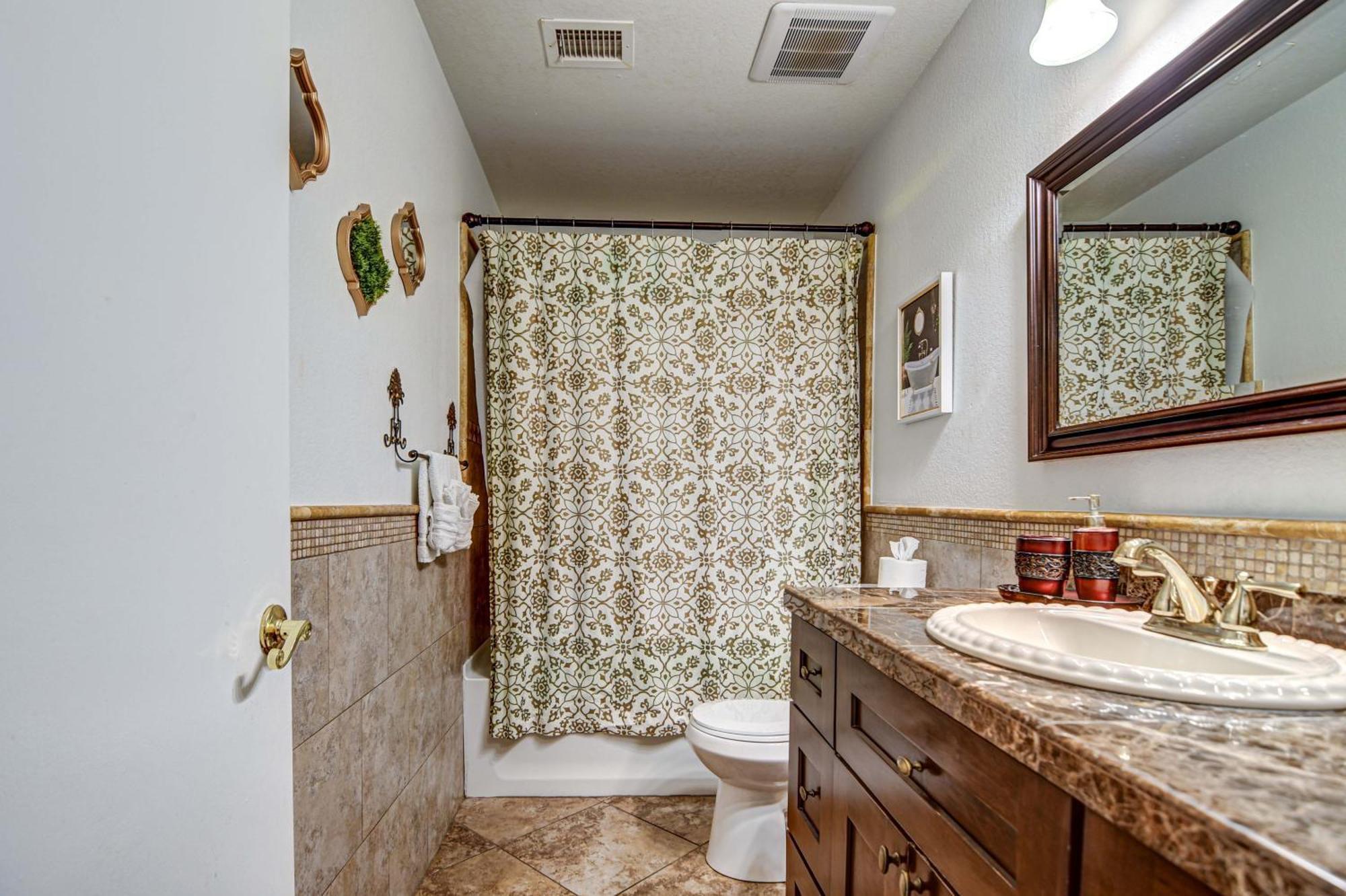 Route 66 Oasis In Downtown Gilbert With Heated Pool & Mini Golf Villa Bagian luar foto