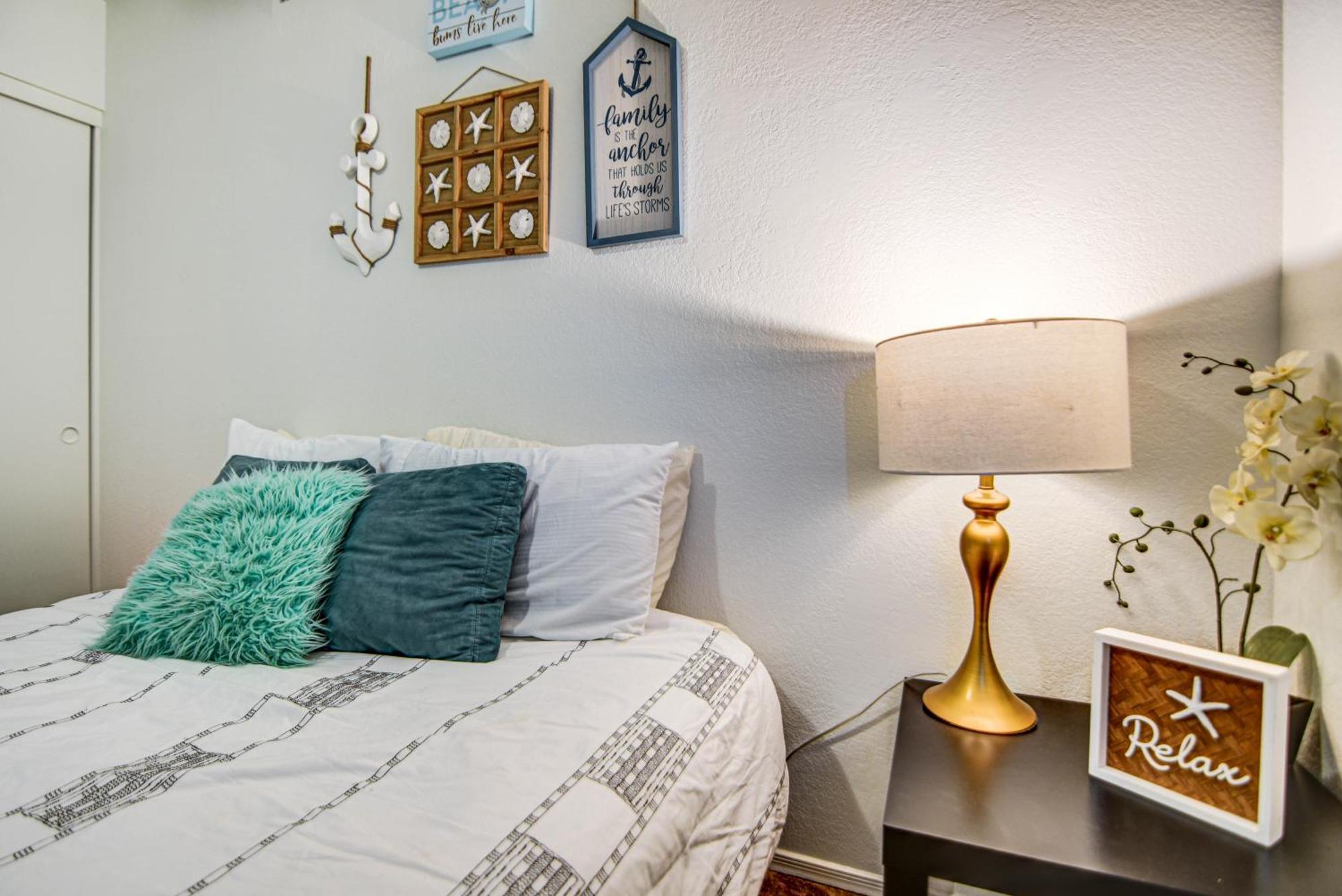 Route 66 Oasis In Downtown Gilbert With Heated Pool & Mini Golf Villa Bagian luar foto