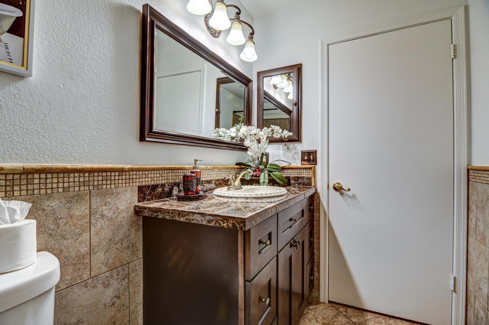 Route 66 Oasis In Downtown Gilbert With Heated Pool & Mini Golf Villa Bagian luar foto
