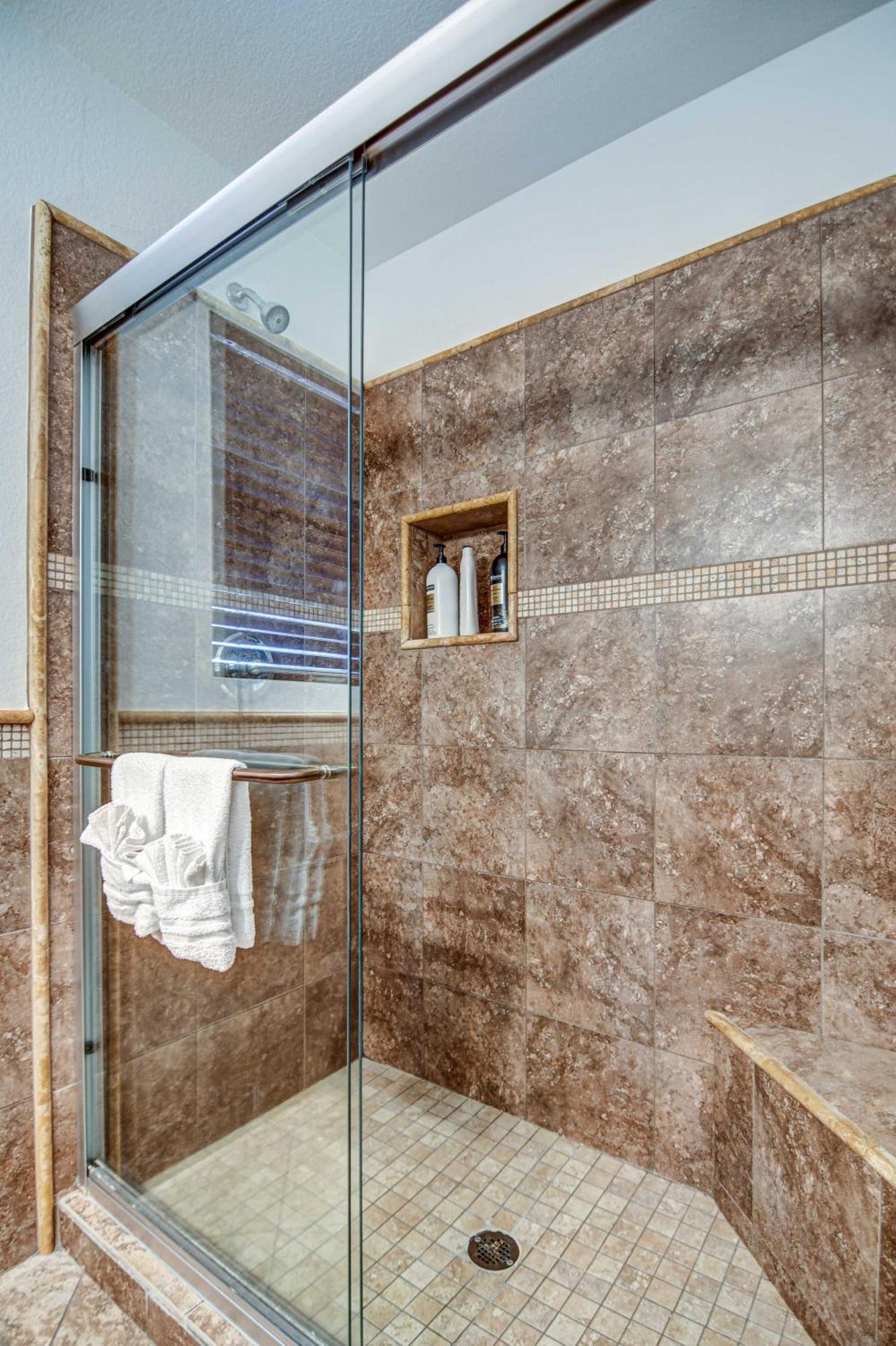 Route 66 Oasis In Downtown Gilbert With Heated Pool & Mini Golf Villa Bagian luar foto